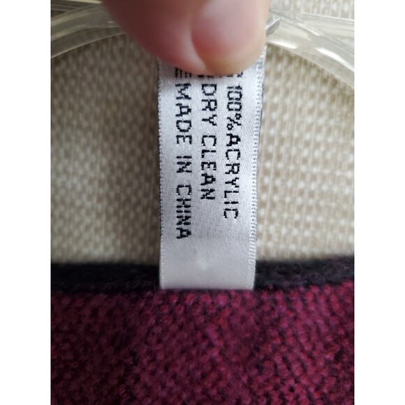 ACCESSORY STREET Acrylic Open Poncho Wrap with Fringe Floral Pattern One Size - Picture 6 of 7